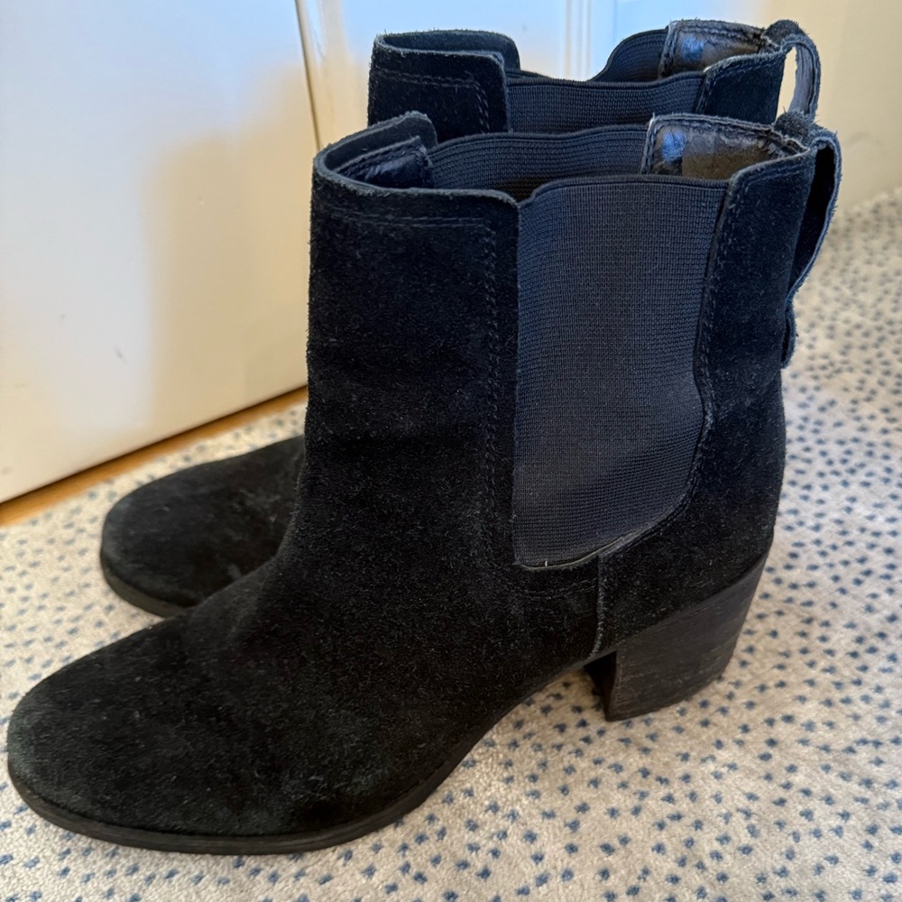Sam Edelman Black suede ankle boots
